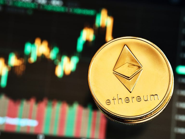 Cryptocurrency: Advantages, Challenges, and Sidra Chain’s Ethical Blockchain Approach